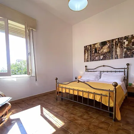 Peppe & Ameriga House